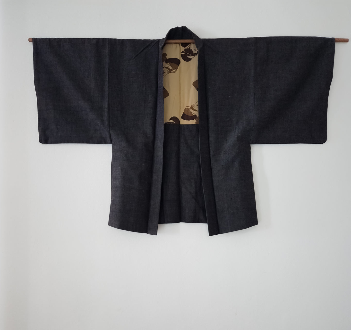 Heavy charcoal raw silk tsumugi haori