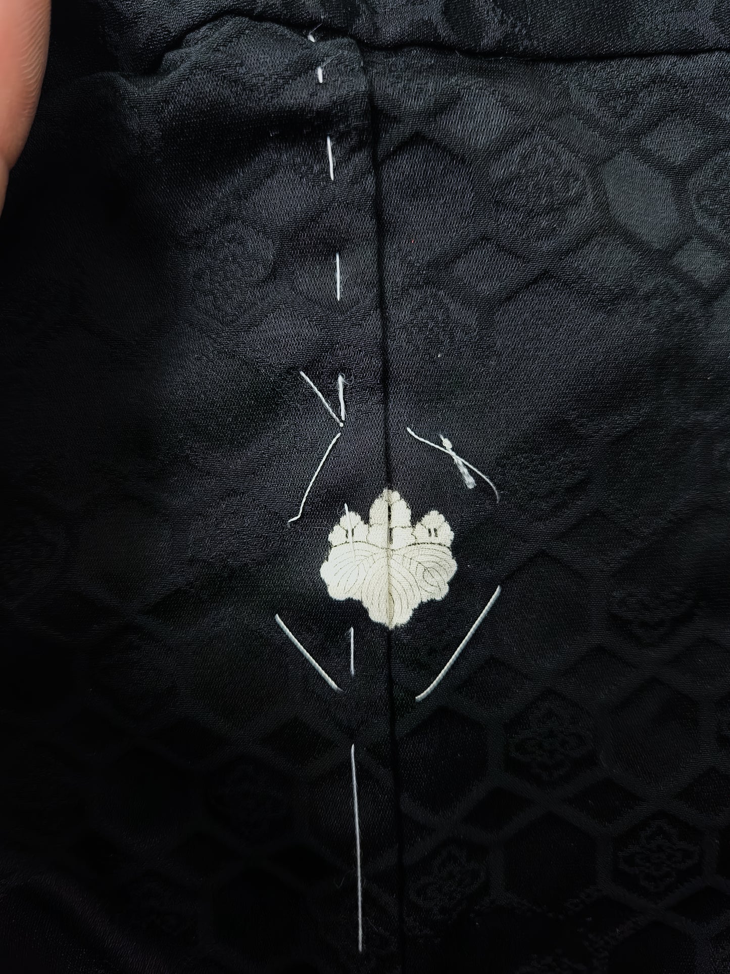 Black jacquard haori with single paulownia kamon