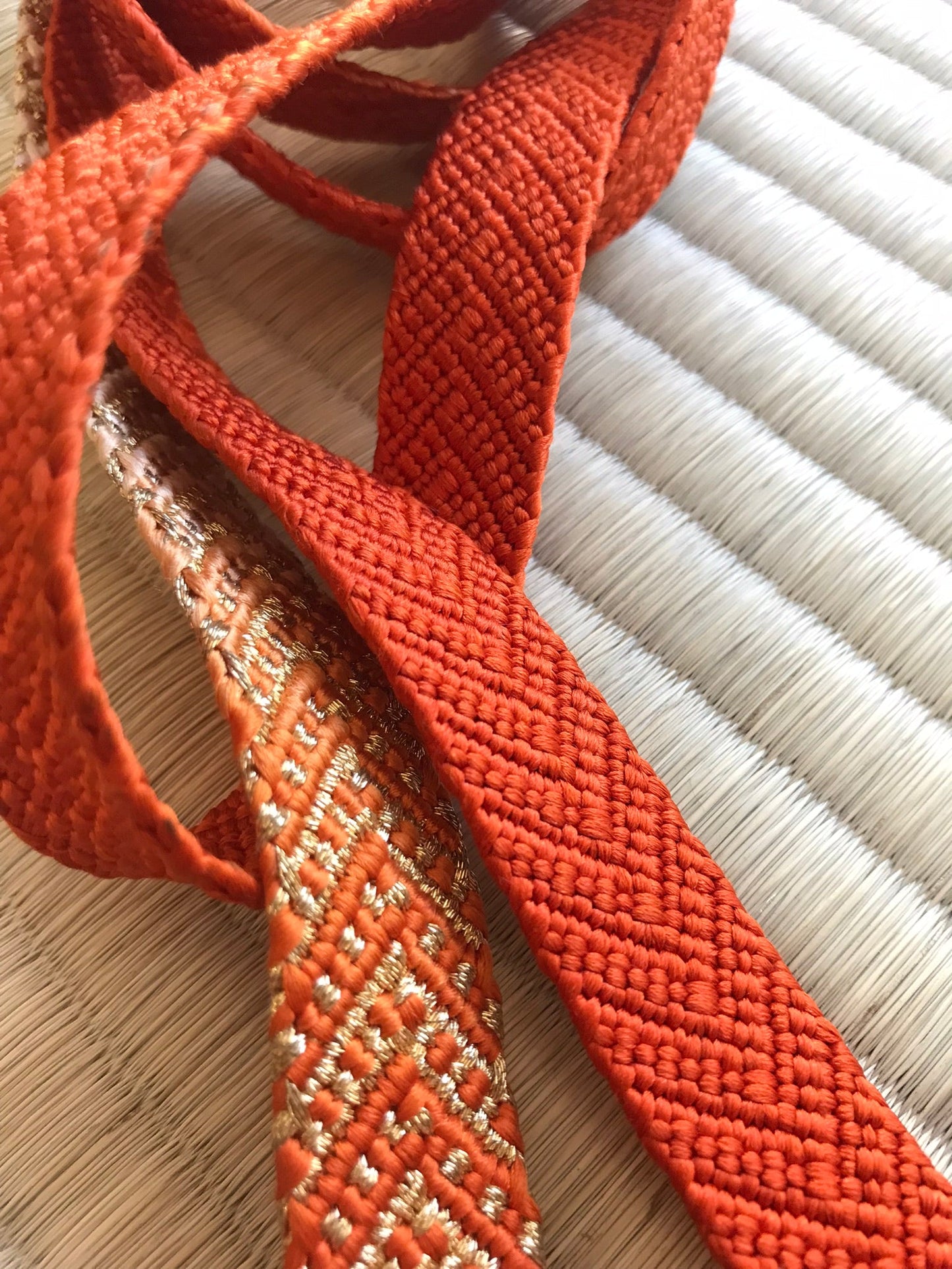 Orange and gold thread obijime