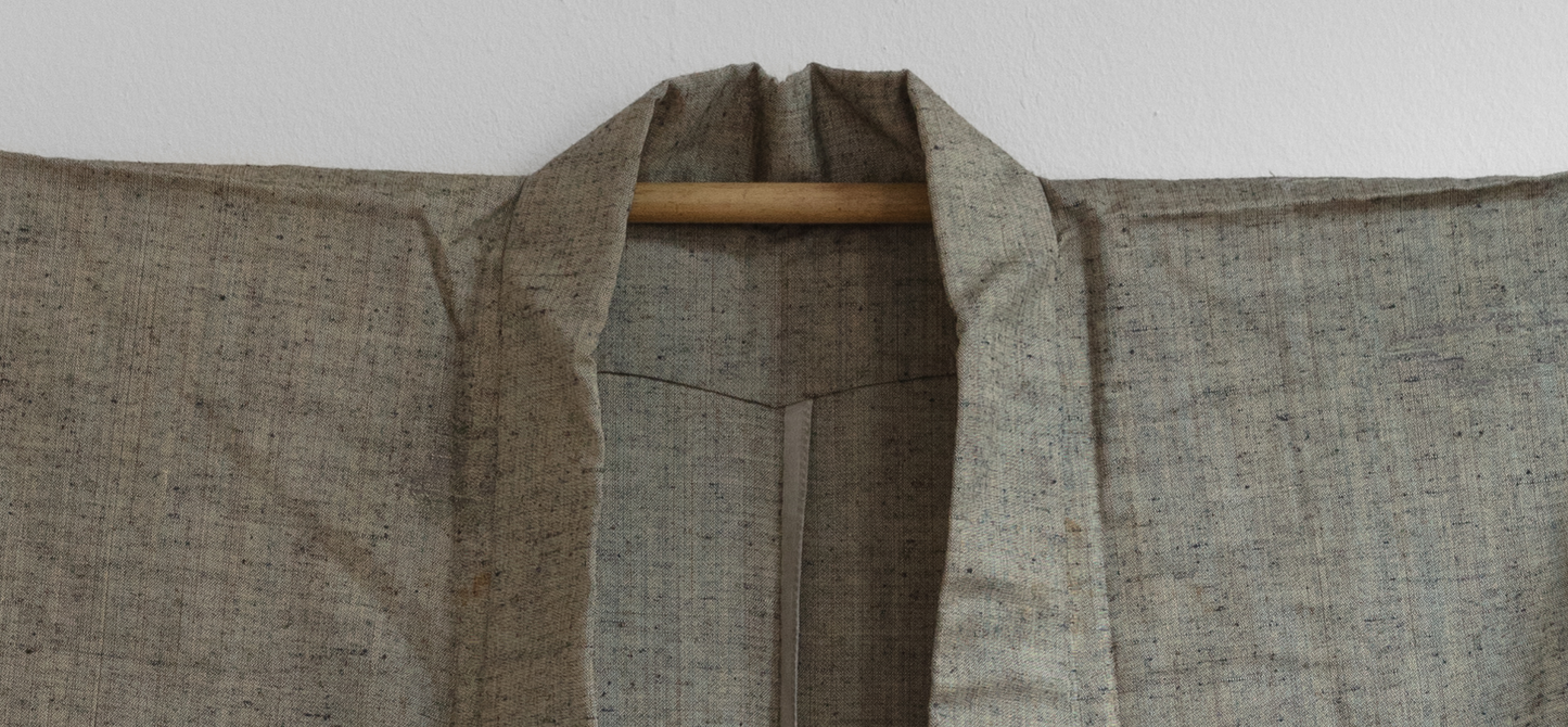 chambray kimono closeup