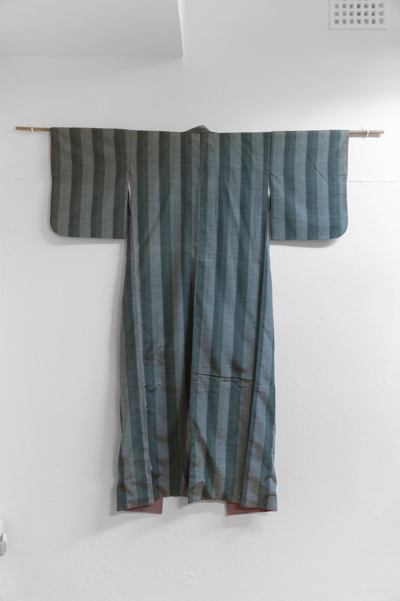 green stripe kimono back