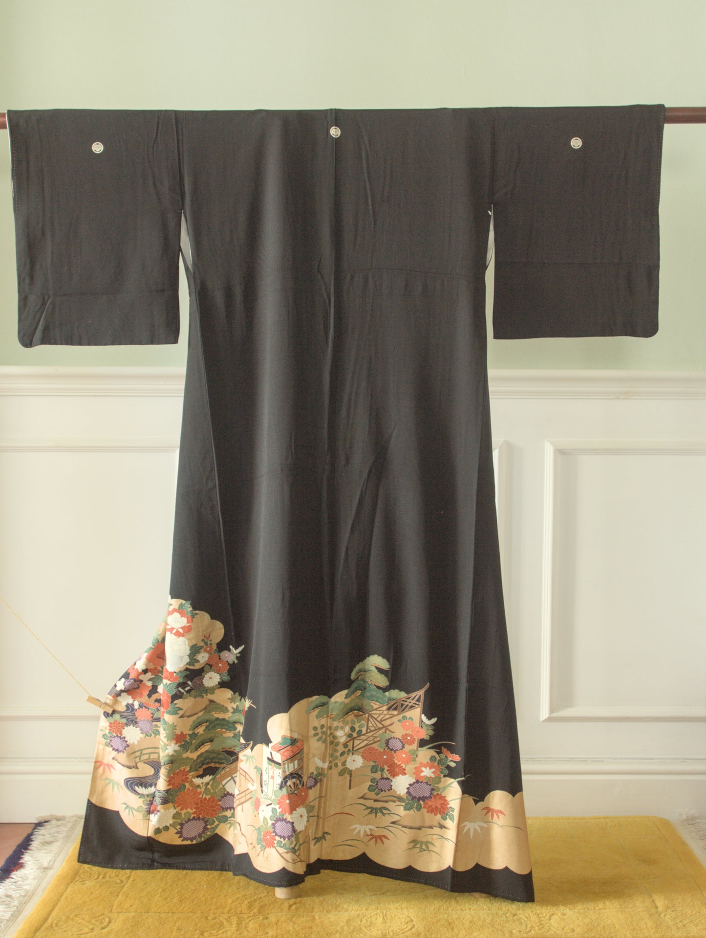 Tomesode kimono chrysanthemum and cedar